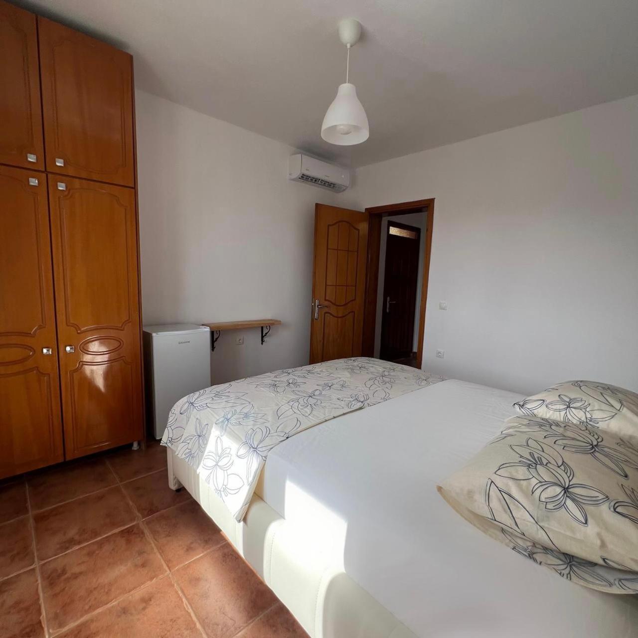 Villa Mirjan Sarande Ngoại thất bức ảnh