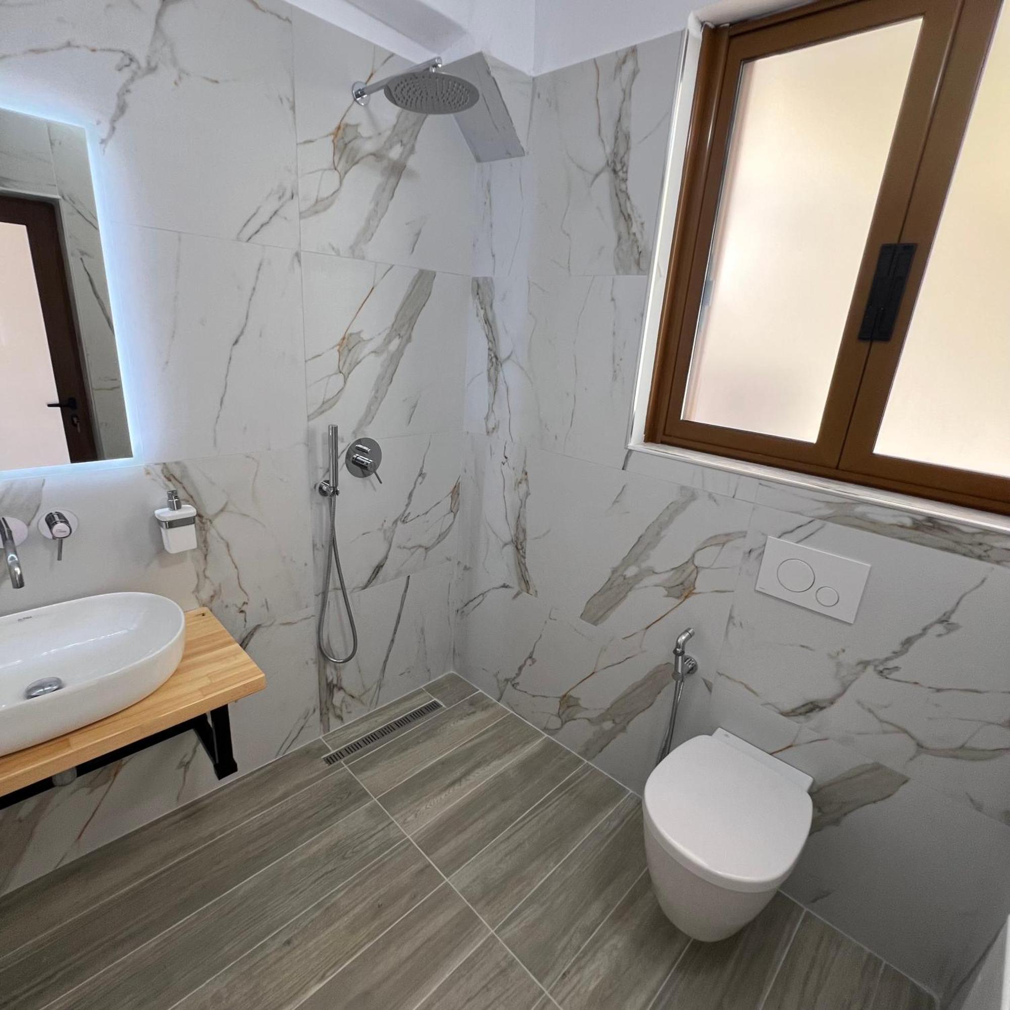 Villa Mirjan Sarande Ngoại thất bức ảnh